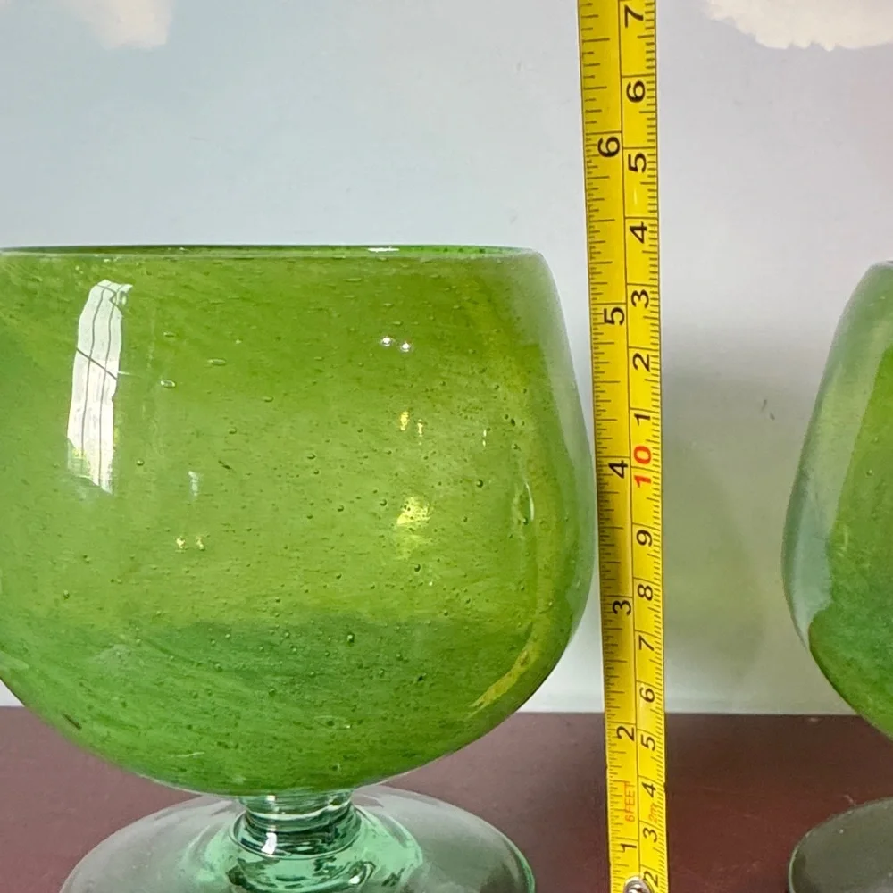 N/A elegant green